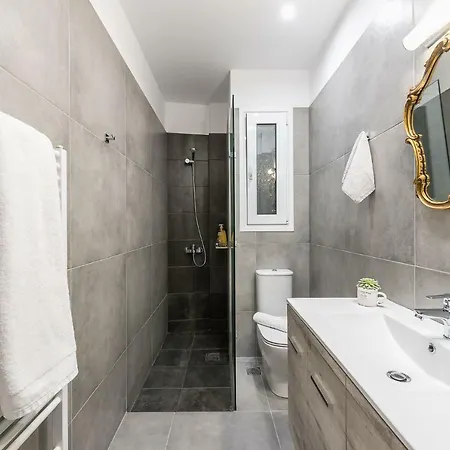 Elegant Living At The Heart Of * Athens