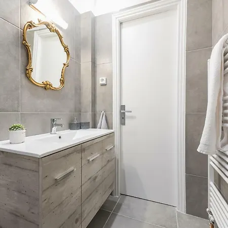 Elegant Living At The Heart Of